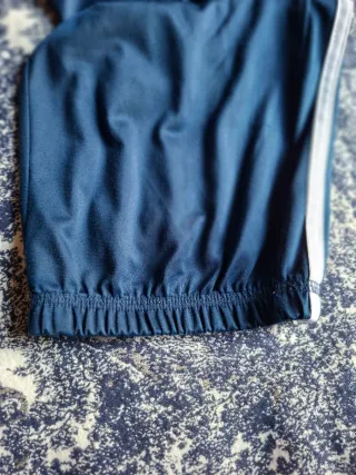 Pantalón de chándal Adidas azul