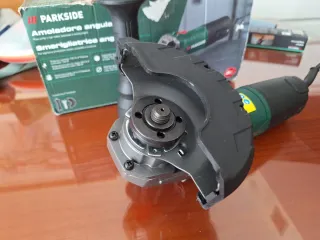 Amoladora Angular 750W con Accesorios