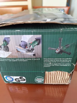 Amoladora Angular 750W con Accesorios