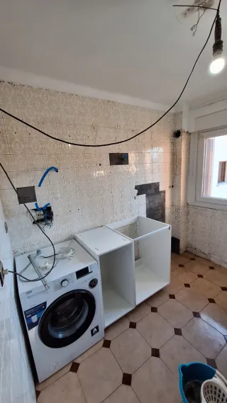 Trabajos de "Manitas"/ Etxeko konpoketak