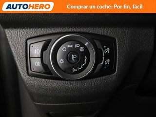 Ford Tourneo Courier 1.0 EcoBoost Titanium
