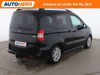 Ford Tourneo Courier 1.0 EcoBoost Titanium