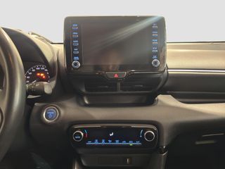 TOYOTA YARIS 1.5 VVT-I HYBRID ACTIVE TECH 116 5P