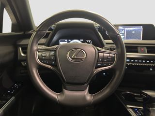 LEXUS UX 2.0 250H BUSINESS AUTO 184 5P