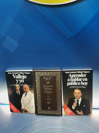 3 libros del Autor Juan Antonio Vallejo-Naguera, VALLEJO Y YO y mas