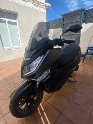 Moto Scooter Wottan 125cc