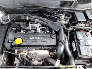 1053704 centralita motor uce 8973065750 opel astra