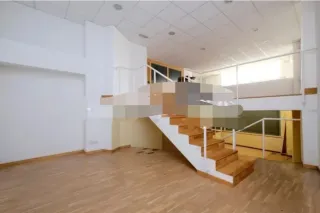 Local ideal para amplia vivienda sin reformar