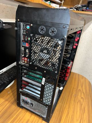 NAS/Ordenador i7 16GB RAM 4TB