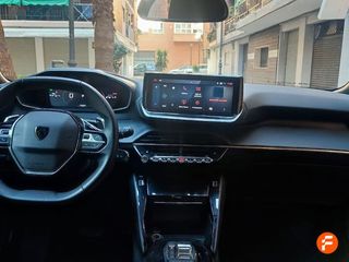 Peugeot 2008 Allure Puretech 130 S&S EAT8