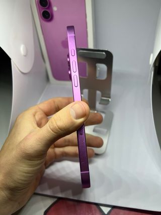 iPhone 16 Plus Rosa/Morado
