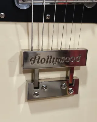 Framus Hollywood Crema Blanco Guitarra