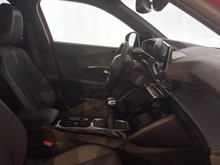 Peugeot 2008 Allure Puretech 100 S&S 6 Vel. MAN