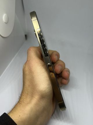 iPhone 14 Pro Dorado