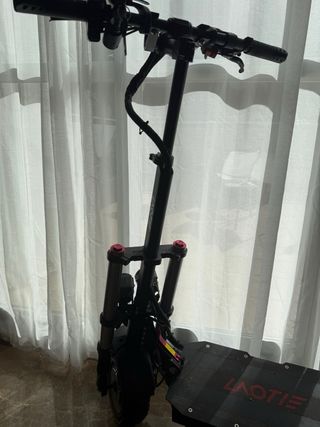 Patinete Eléctrico Laotie TI30 2