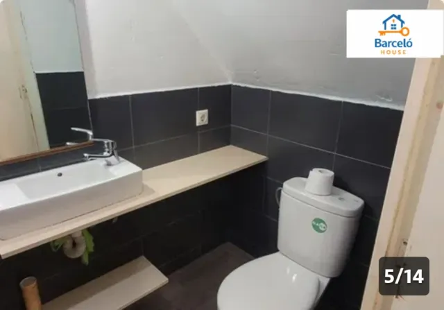 Local reformado para parejas planta baja en centro