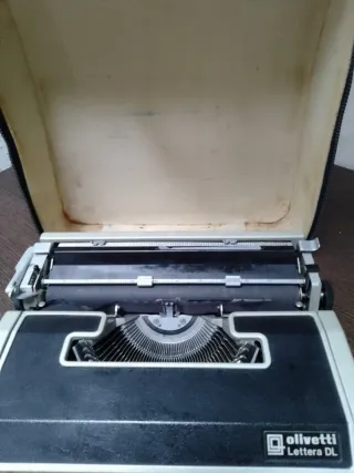 Olivetti Lettera DL Máquina de Escribir