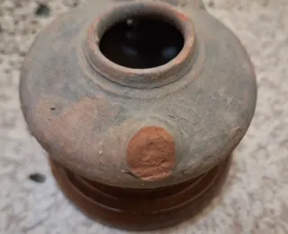 Lucerna romana con pequeño desperfecto!Siglos I-II