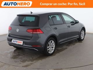 Volkswagen Golf 1.0 TSI Advance