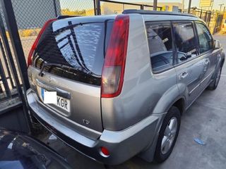 260108h925 faro nissan x-trail - 2.2 dci mt 225996