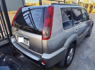 225995 260608h925 faro nissan x-trail - 2.2 dci mt