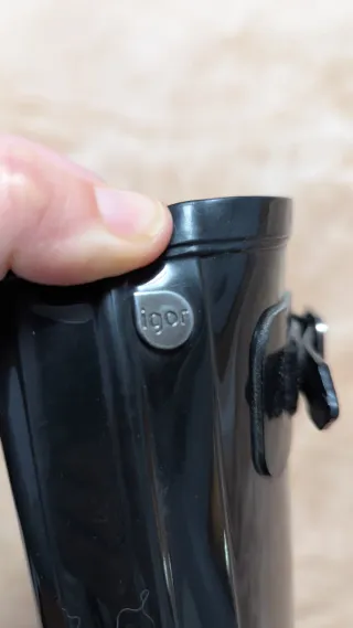 Botas de agua altas negras