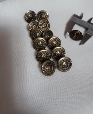 13 Bottoni Bronzo Dorato Stile Antico