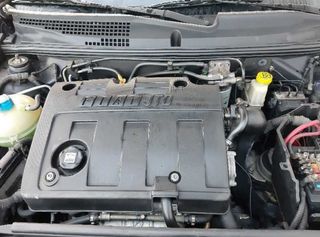 Fiat 1047838 19242rc centralita motor stilo (192)