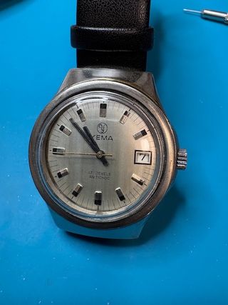 Reloj Yema Vintage Francés 17 Jewels Antichoc