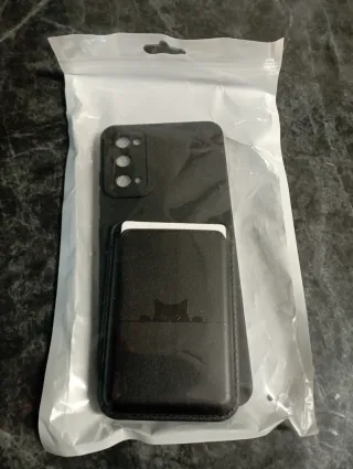 Funda Samsung Galaxy S20 Negra. Precintada