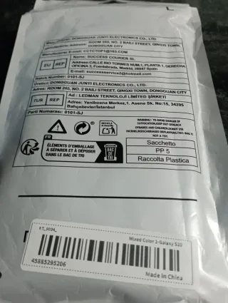 Funda Samsung Galaxy S20 Negra. Precintada