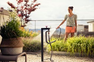 Gardena almacenamiento de manguera Liano TapFix: p