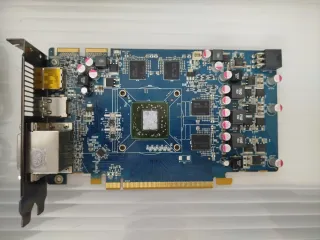 Tarjeta Gráfica Radeon HD5770 1GB