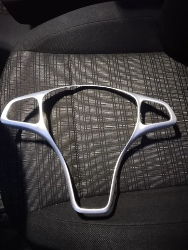 Embellecedor Volante Mercedes