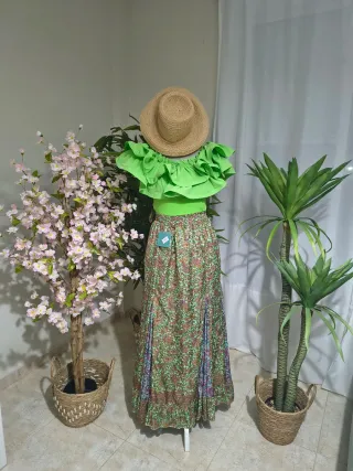 Falda flamenca baile romería feria ceremonia