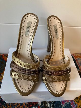 Tacones Prada Oro y Plata