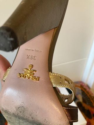 Tacones Prada Oro y Plata