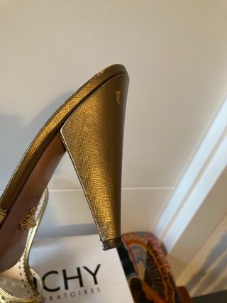 Tacones Prada Oro y Plata