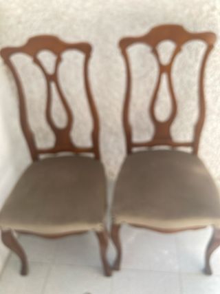 Silla de madera vintage