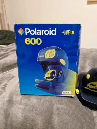 Cámara Polaroid Azul y Amarilla