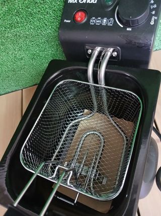 Freidora Mx Onda MXFR2126 - 2L, 1800W