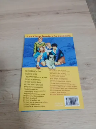 Los cinco frente a la aventura (Spanish Edition)