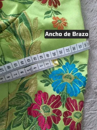Traje de Fallera Vives y Mari Siglo XVIII