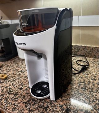 Máquina para preparar biberones