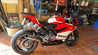 Ducati Panigale 959 Corse Roja y Blanca