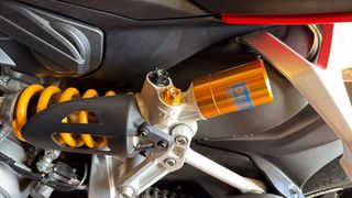 Ducati Panigale 959 Corse Roja y Blanca