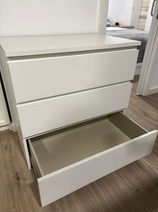 Cómoda Malm Ikea 3 cajones blanca