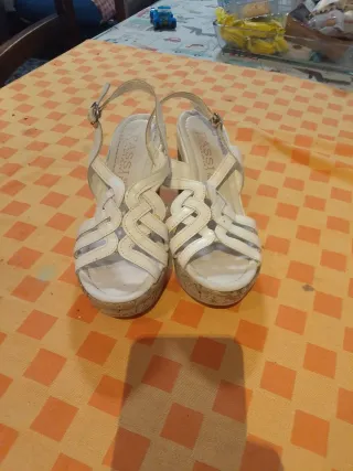 Sandalias cuña blancas talla 37