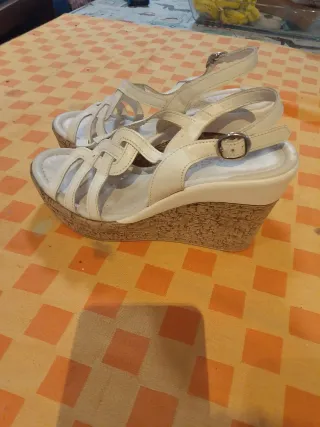 Sandalias cuña blancas talla 37