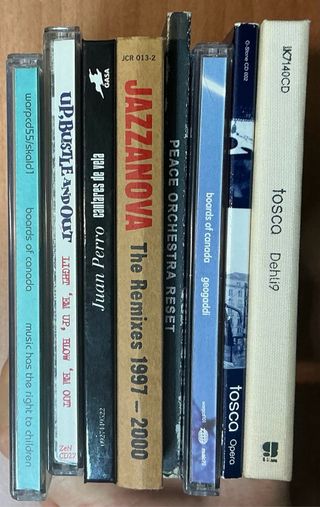 Lote CDs Música Electrónica/Indie para Martín